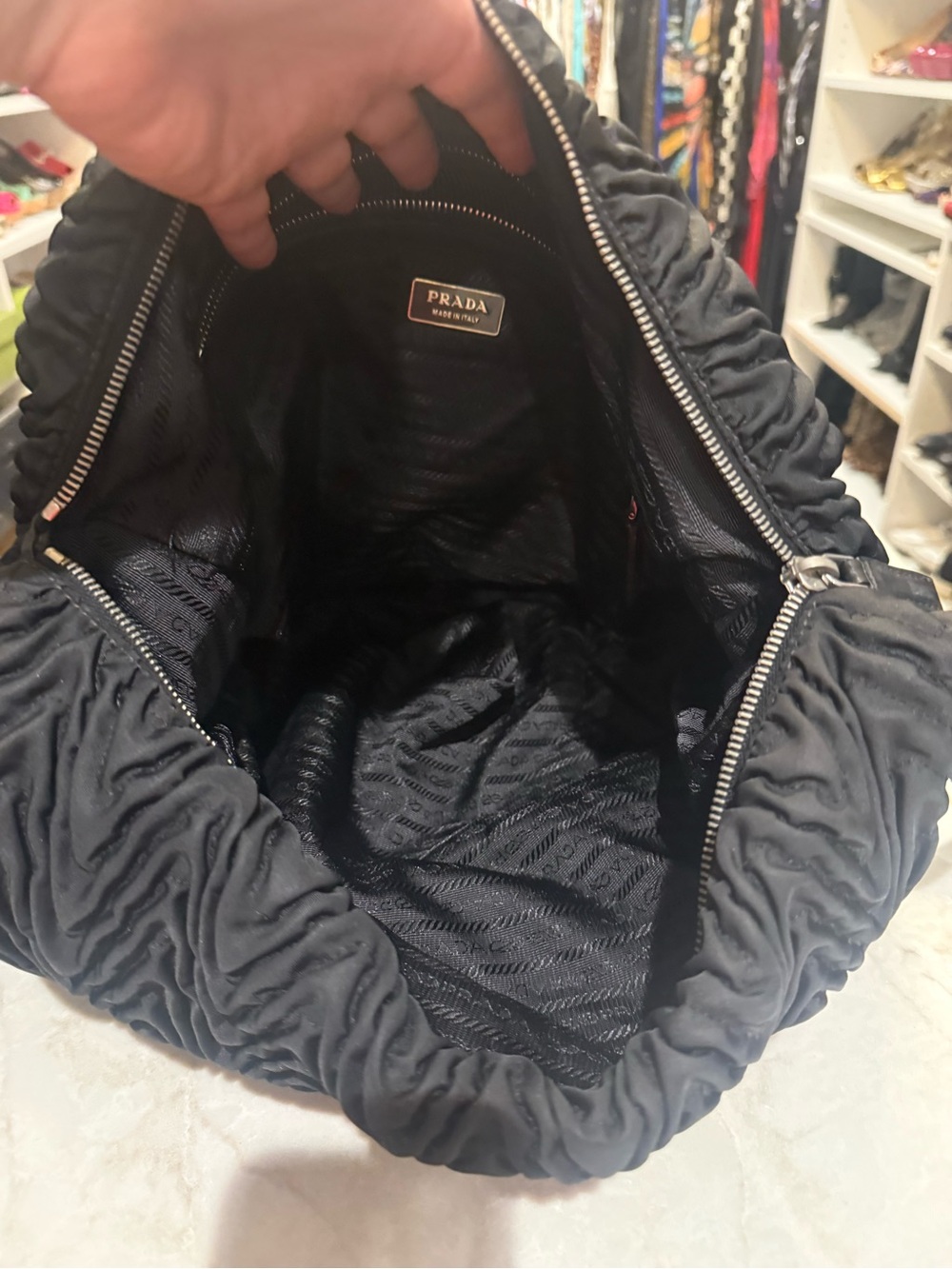 Prada Rare Tessuto Nylon Gaufre large messenger bag in EUC with COA - Picture 10 of 15